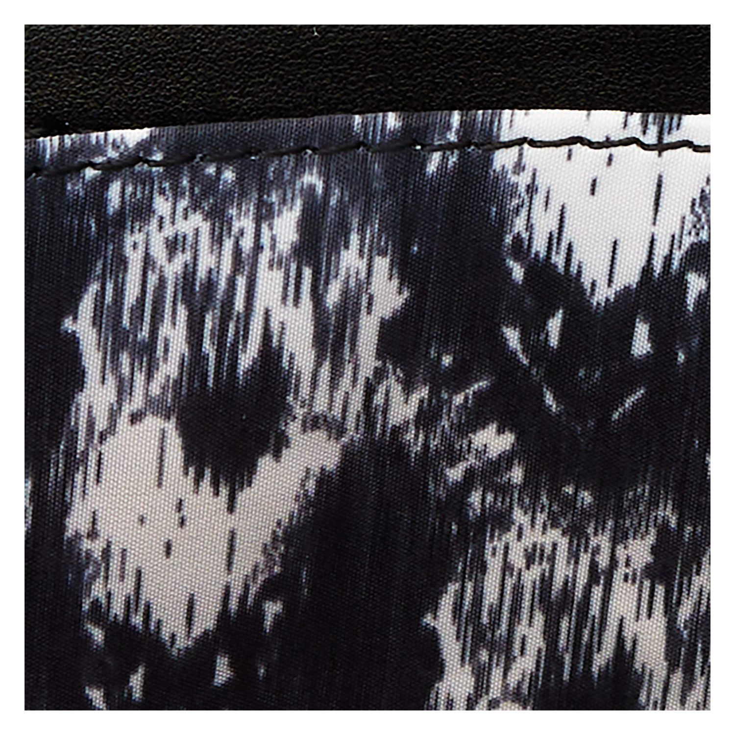 ITTB0009-LFWBITPENNYWISECROSSBODY-0200-_png