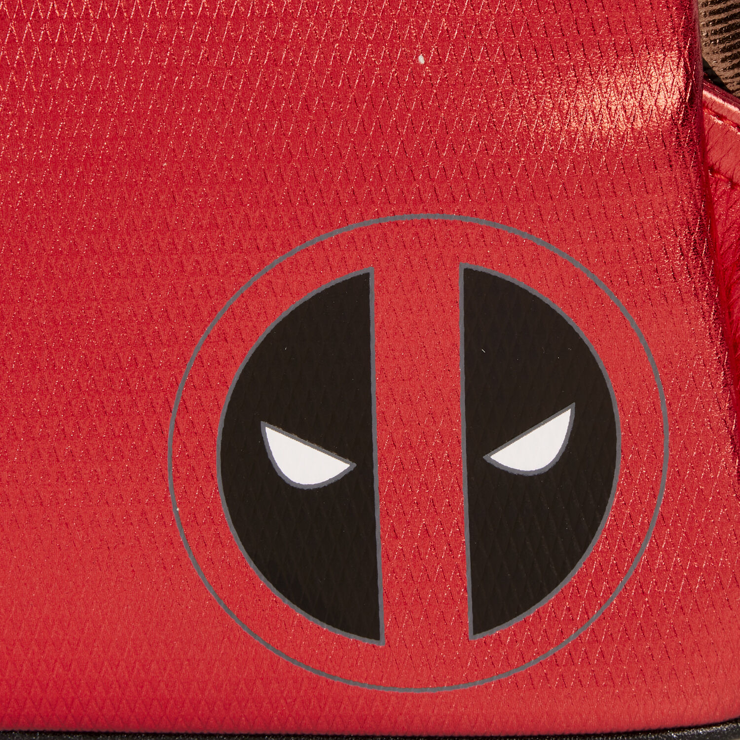 MVBK0328-LFMARVELDEADPOOLMETALLICCOLLECTIONCOSPLAYMINIBACKPACK0788DETAIL_jpg