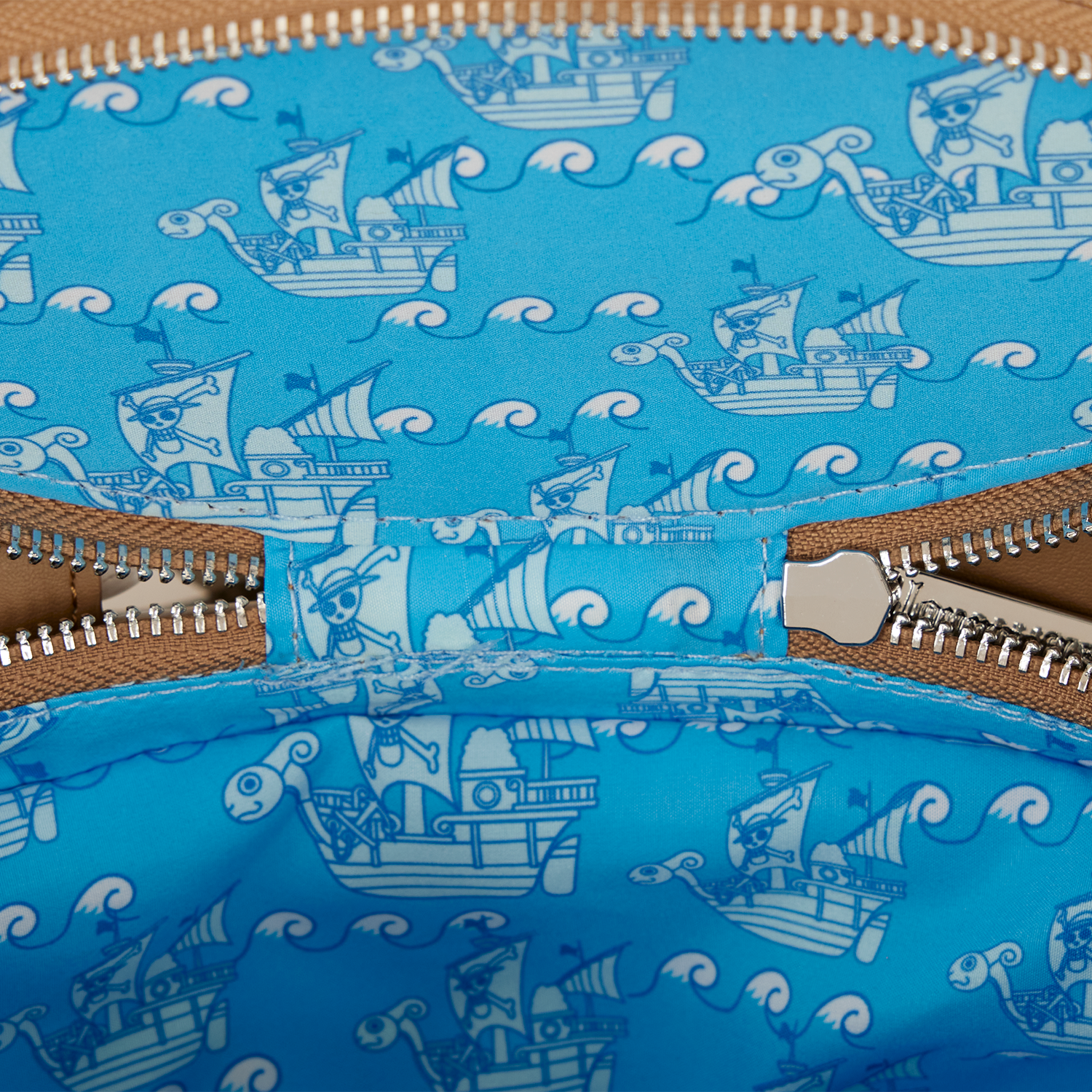 OPTB005-LFTOEIONEPIECESDCCFIGURALCROSSBODYBAG_78_png