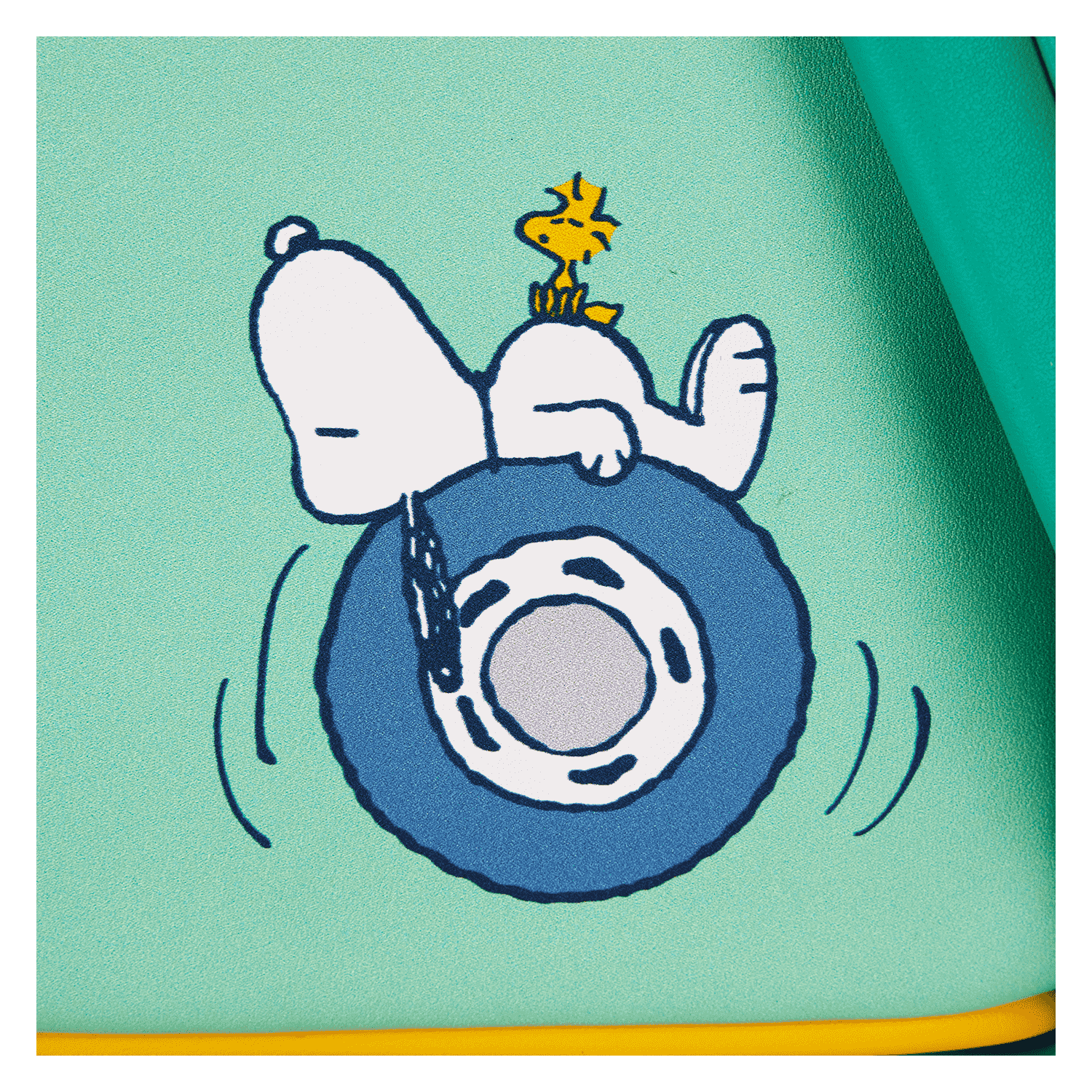 PNBK0047-LFPEANUTSSNOOPYROADTRIPMINIBACKPACK-1408_png