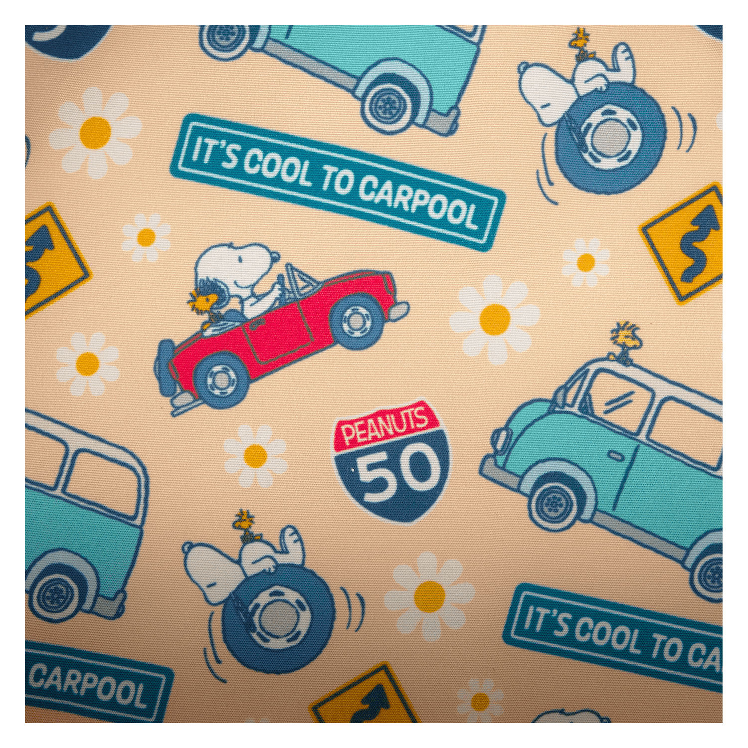 PNBK0047-LFPEANUTSSNOOPYROADTRIPMINIBACKPACK-1410_png