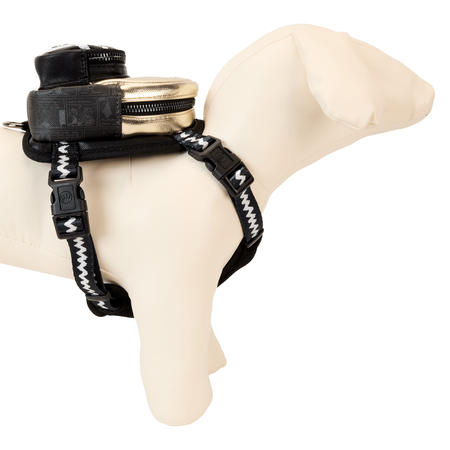 PNPDH0001-LFPEANUTSPETHARNESS0014_png