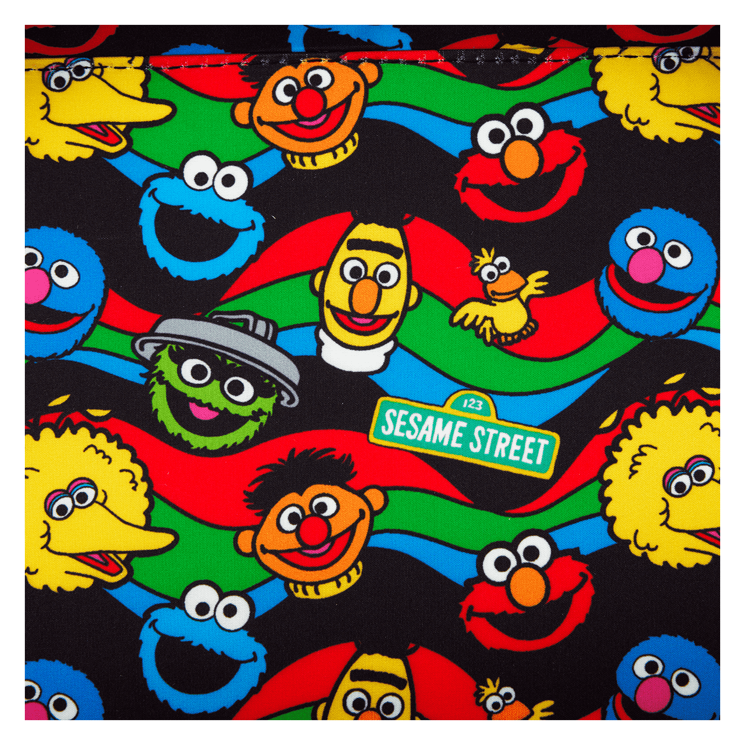 SESBK0014-LFSESAMESTREETCORNERMINIBACKPACK-0712_png