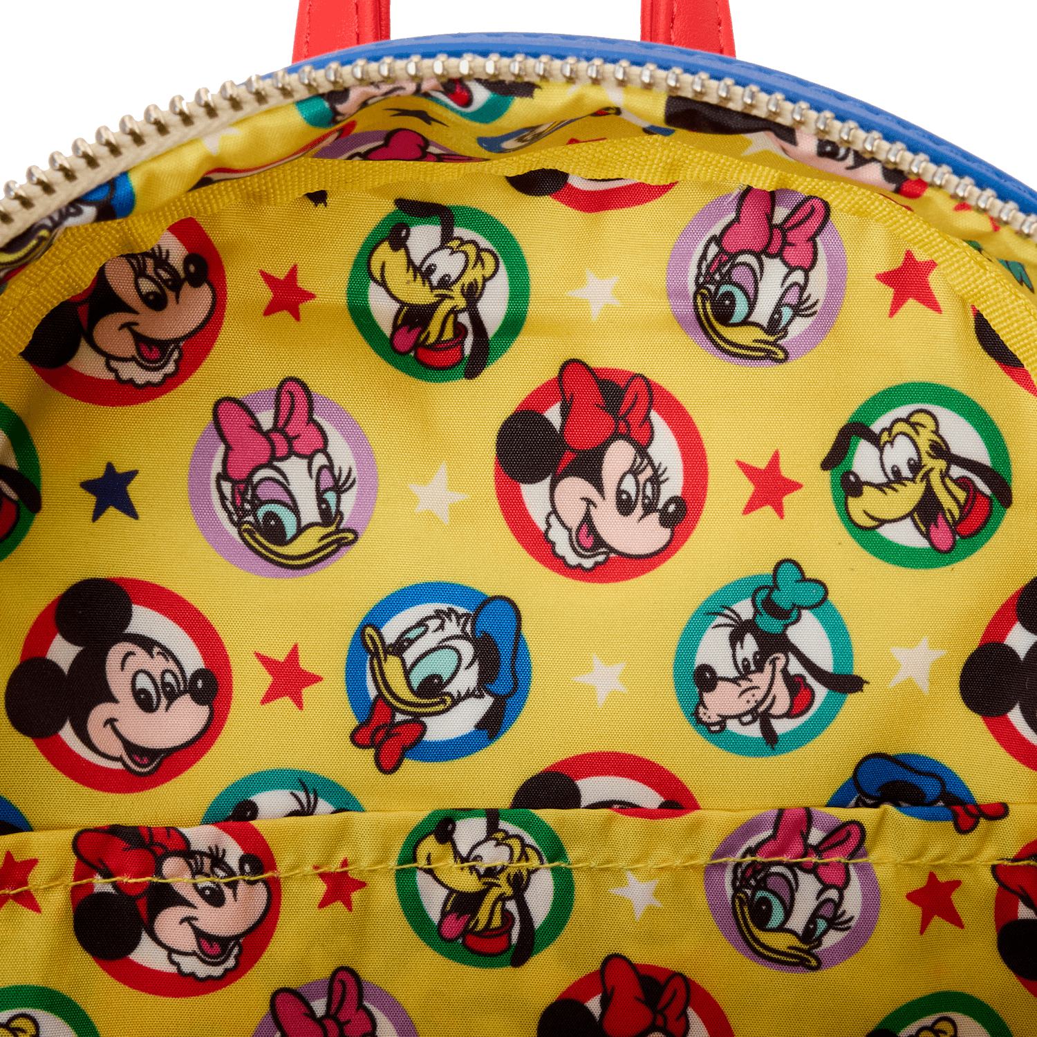 WDBKS0025-LFDISNEYMICKEYANDFRIENDSCLASSICEARHOLDERMINIBACKPACK0284_png