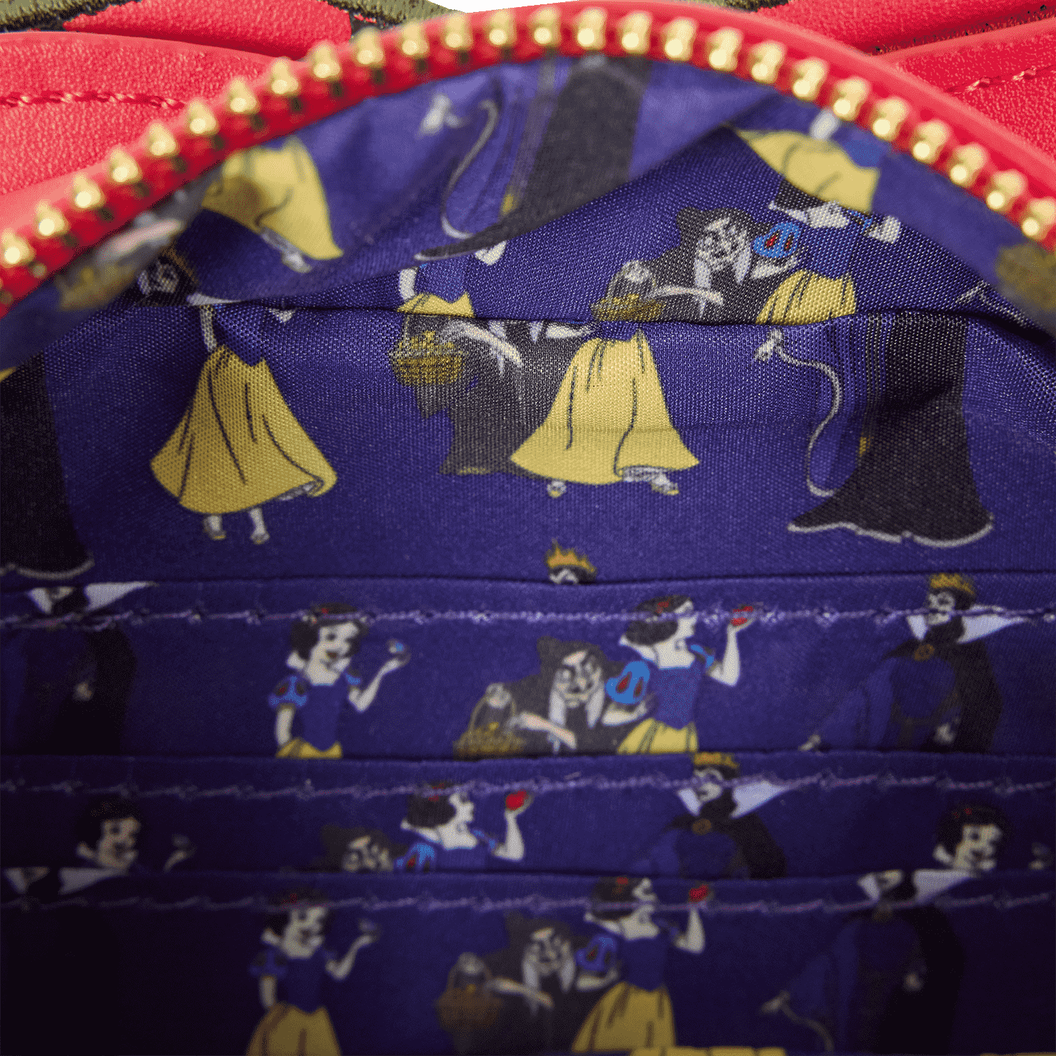 WDTB2501-CVLFDISNEYVILLAINSPOISONAPPLEXBODY_421_png