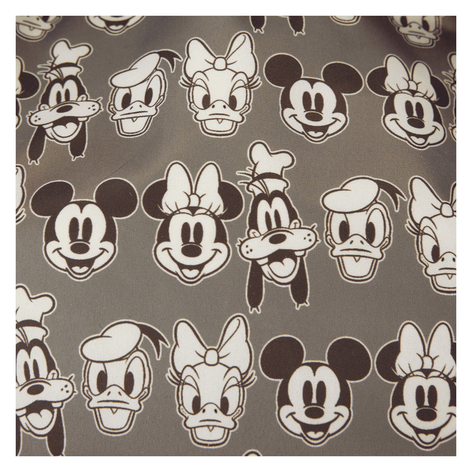 WDTB3157-LFDINSEYMICKEYFRIENDSFAUXLEATHERANDCANVAS-0682-2_png