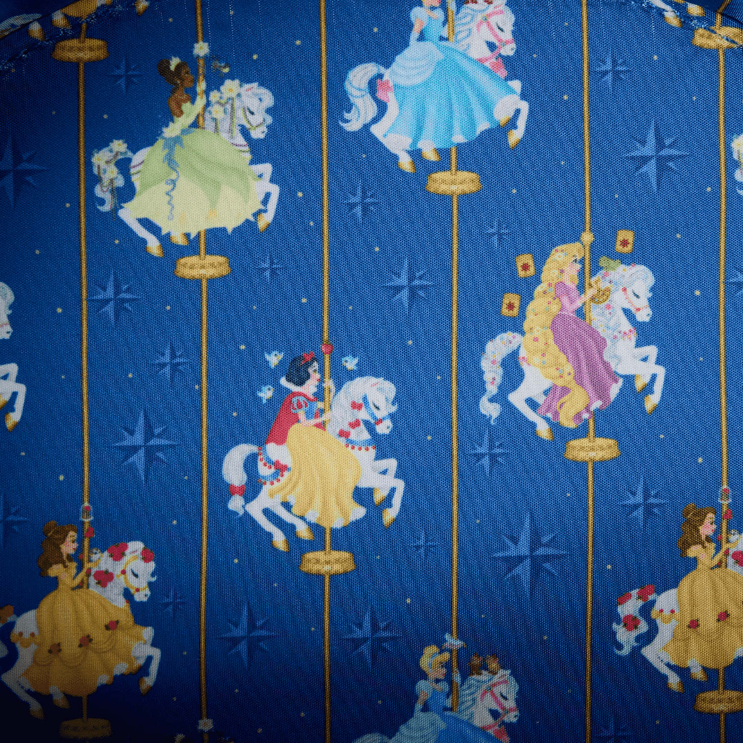 WDTB3190-LFDISNEYPRINCESSCAROUSELCROSSBODY0228INSIDE_png