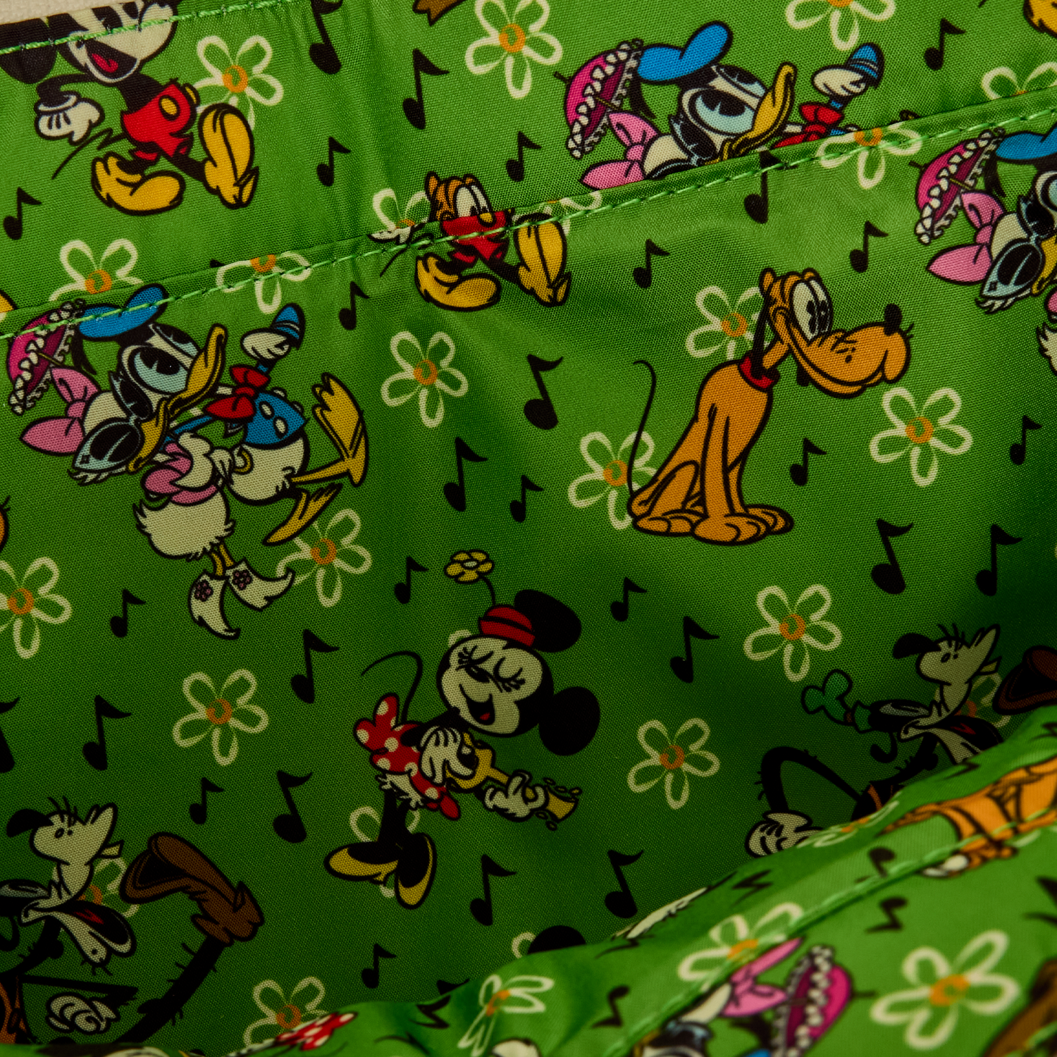 WDTB3259-LFWDMICKEYANDFRIENDSPARKDAYCONVERTIBLETOTE1175_png