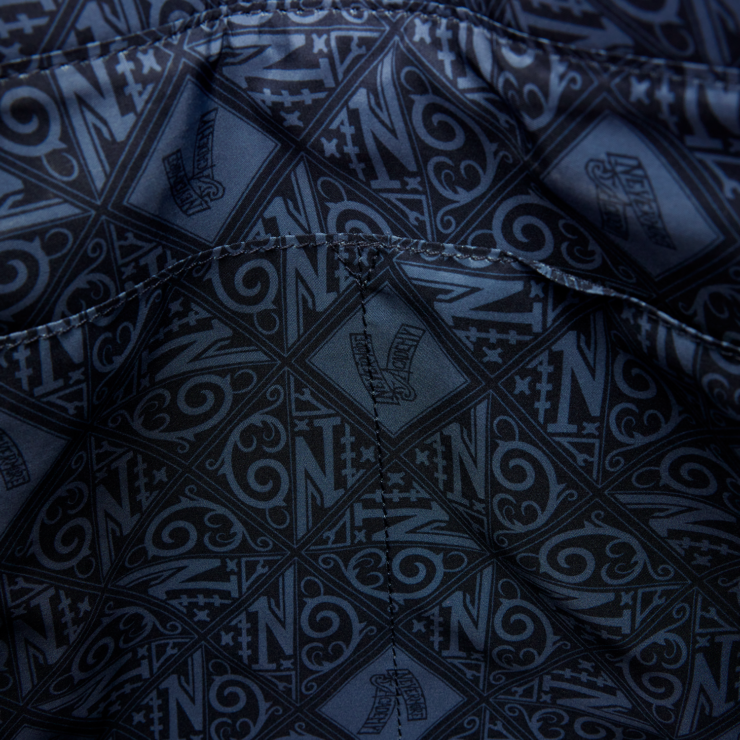 WEDTB0006-LFMGMWEDNESDAYCONVERTIBLETOTE_158_png